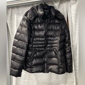 Women’s M/L down puffy jacket